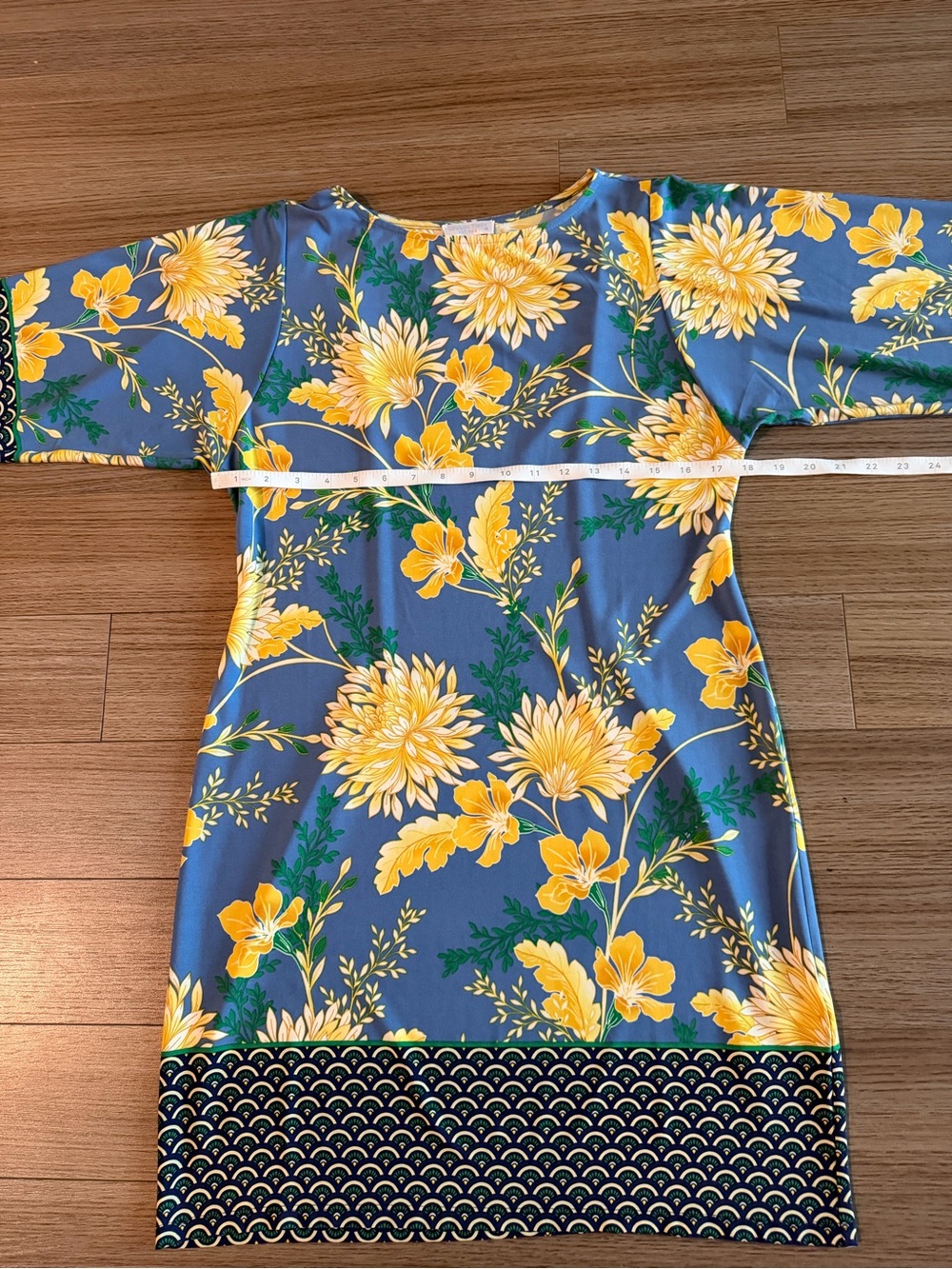 London Times Blue Shift Dress Yellow Floral Print Floral Size 6P Petite Like New - Picture 8 of 11